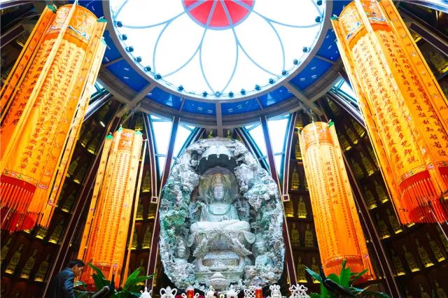 禪宗氡泉養(yǎng)生系列禪境森林溫泉禪修奢華度假2日游(升級入住經(jīng)律論國際溫泉酒店)