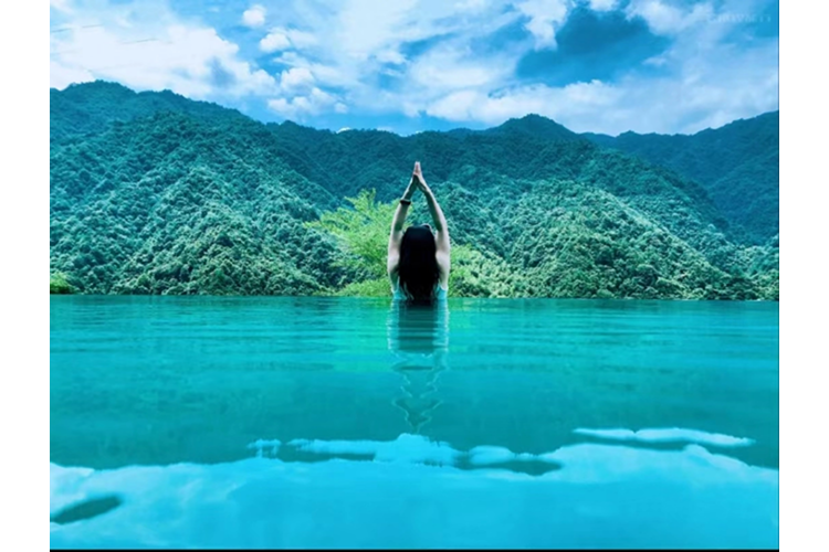 湘粵行郴州五指峰霧凇、丹霞高椅嶺、裕后街、藍(lán)山源溫泉、云門山3日游